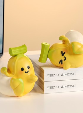 蕉个朋友书档治愈情绪房间布x置改造装饰桌面情侣摆件生日礼物女