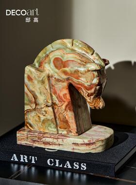 艺术民宿酒店大堂入口桌陶瓷插花大理石马装饰摆件高档软装