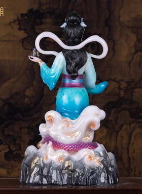 女娲娘娘汉白玉彩绘玄关供奉像