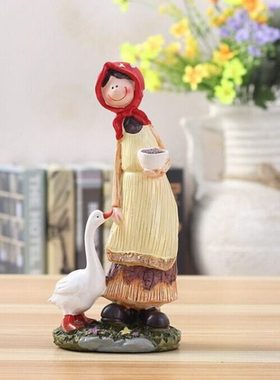 乡村田园树脂喂鹅情侣 创意礼物 家居店铺手工艺装饰品摆件