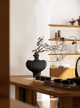 侘寂风民宿公区书柜组合餐桌花瓶装饰小众设计客厅挂画开放格摆件