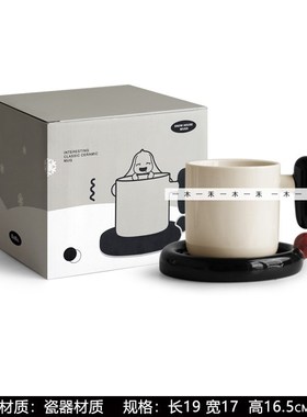 现代样板间儿童房软装摆件高级感男孩房书桌套装创意装饰品