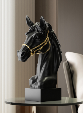高级感艺术马头摆件石膏雕塑软装轻奢客厅酒柜办公室展示柜装饰品
