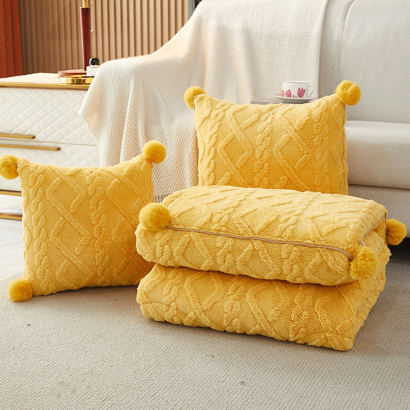 纯色双面加厚珊瑚绒抱枕被子两用汽车上办公室保暖靠垫枕头被毯冬,淘宝优惠券,粉丝福利购,淘宝优惠卷