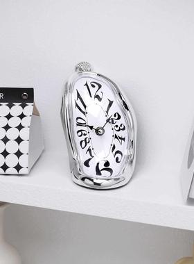 轻奢高级氛围感扭曲融化弯曲时钟挂钟客厅个性静音钟表装饰品摆件