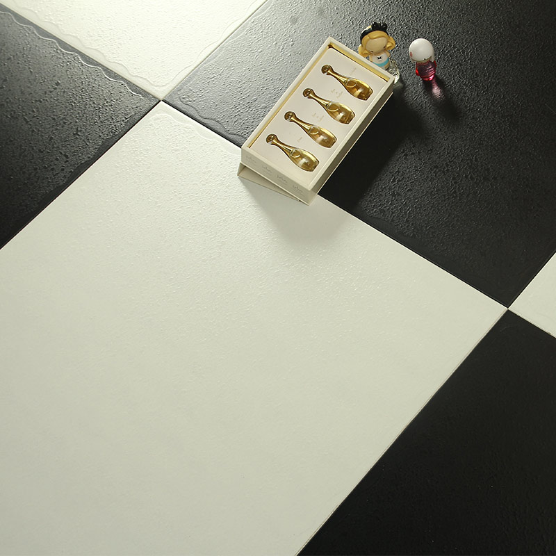 黑白色木地板 强化复合家用复古个性环保耐磨防水厂家直销12mm - 图1