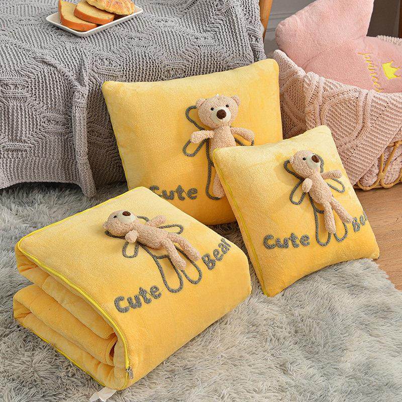 牛奶绒加厚抱枕被子两用车载靠垫珊瑚绒毯子办公室午休空调被枕头,淘宝优惠券,粉丝福利购,淘宝优惠卷