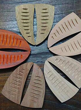 檀香羊角六角圣杯圣卦阴阳卦盛卦阴阳杯红木贡品杯两杯解难选用品