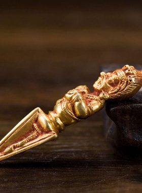 尼泊尔进口铜鎏金《二臂玛哈嘎拉》 金刚撅金刚杵摆件6.7cm