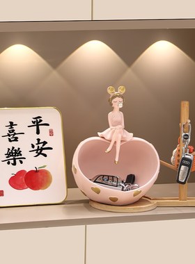 创意女孩入户玄关钥匙收纳摆件客厅进门奶油风家居装饰品乔迁礼物
