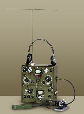 复古怀旧老式无线电台手工电码发报机民用电报机模型道具装饰摆件