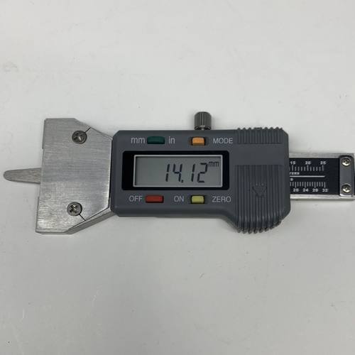 电子数显轮胎尺0-30mm测量轮胎深度 - 图0