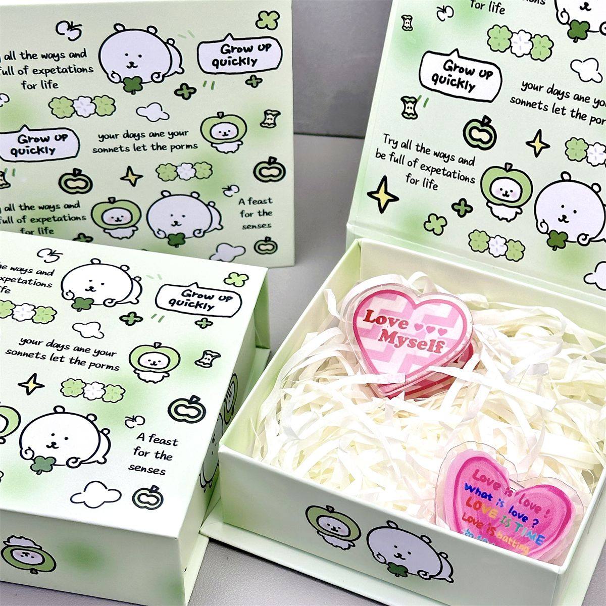 青苹果自嘲熊磁吸首饰盒高颜值ins防尘手账礼盒送礼翻盖收纳盒,淘宝优惠券,粉丝福利购,淘宝优惠卷