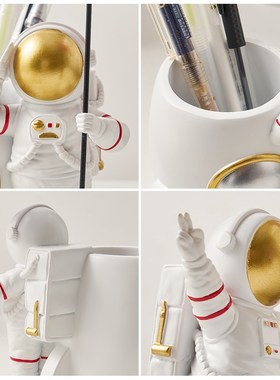 轻奢高级感宇航员笔筒男孩办公室桌面摆件学生儿童房书桌装饰礼物