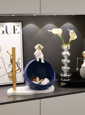 宇航员钥匙收纳玄关摆件入户进门鞋柜客厅家居装饰品乔迁新居礼物