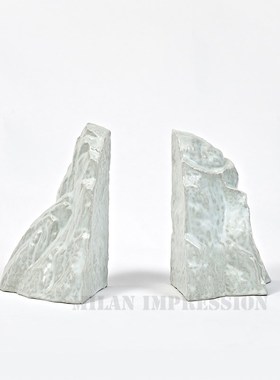 现代新中式宋式样板间售t楼会所酒店展厅白裂纹陶瓷山峰书靠摆件