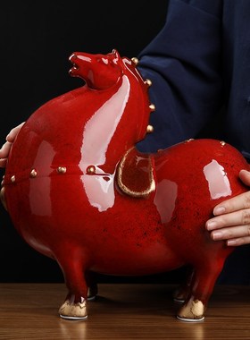 陶瓷红色马招财创意古典唐马办公室厅玄关桌面装饰工艺品摆设