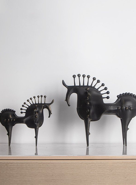 新中式简约抽象动物雕塑小摆件办公室酒店玄关样版间书房软装饰品