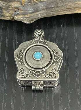 藏式复古银小嘎乌盒十二生肖本命佛八大守护神唐卡护身符吊坠挂坠