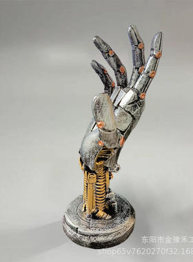 赛博朋克机械手树脂工艺摆件 XBOX switch 游戏手柄桌面支架