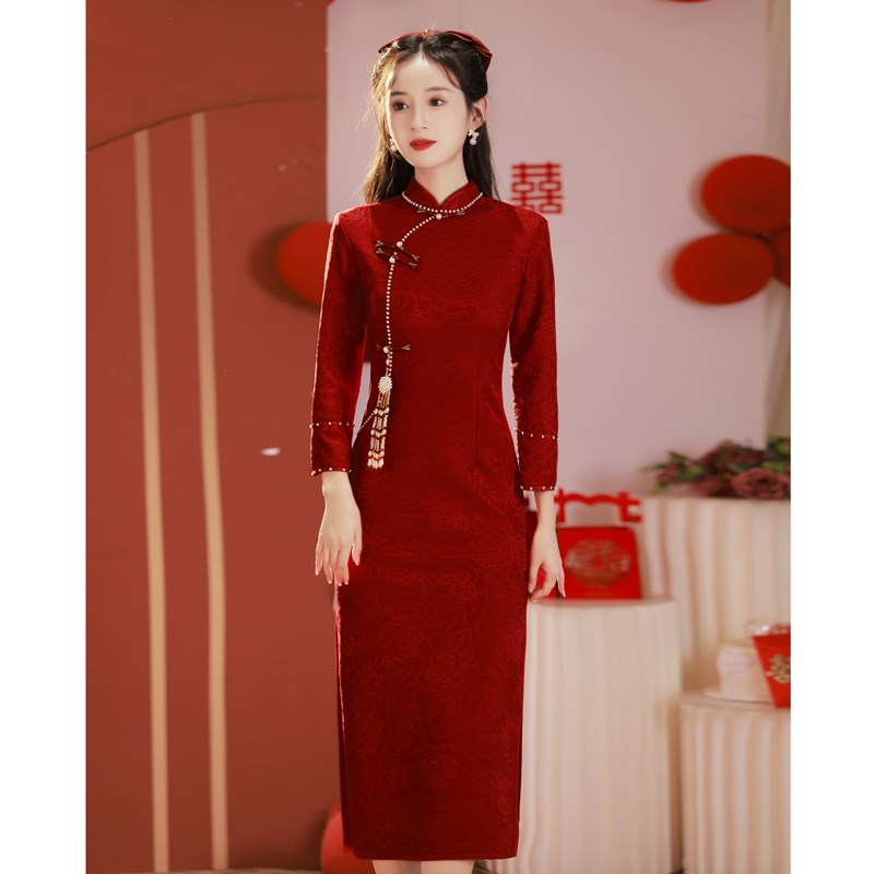 旗袍敬酒服2025新款冬季红色结婚便装改良订婚礼服女回门新娘秋冬 - 图2