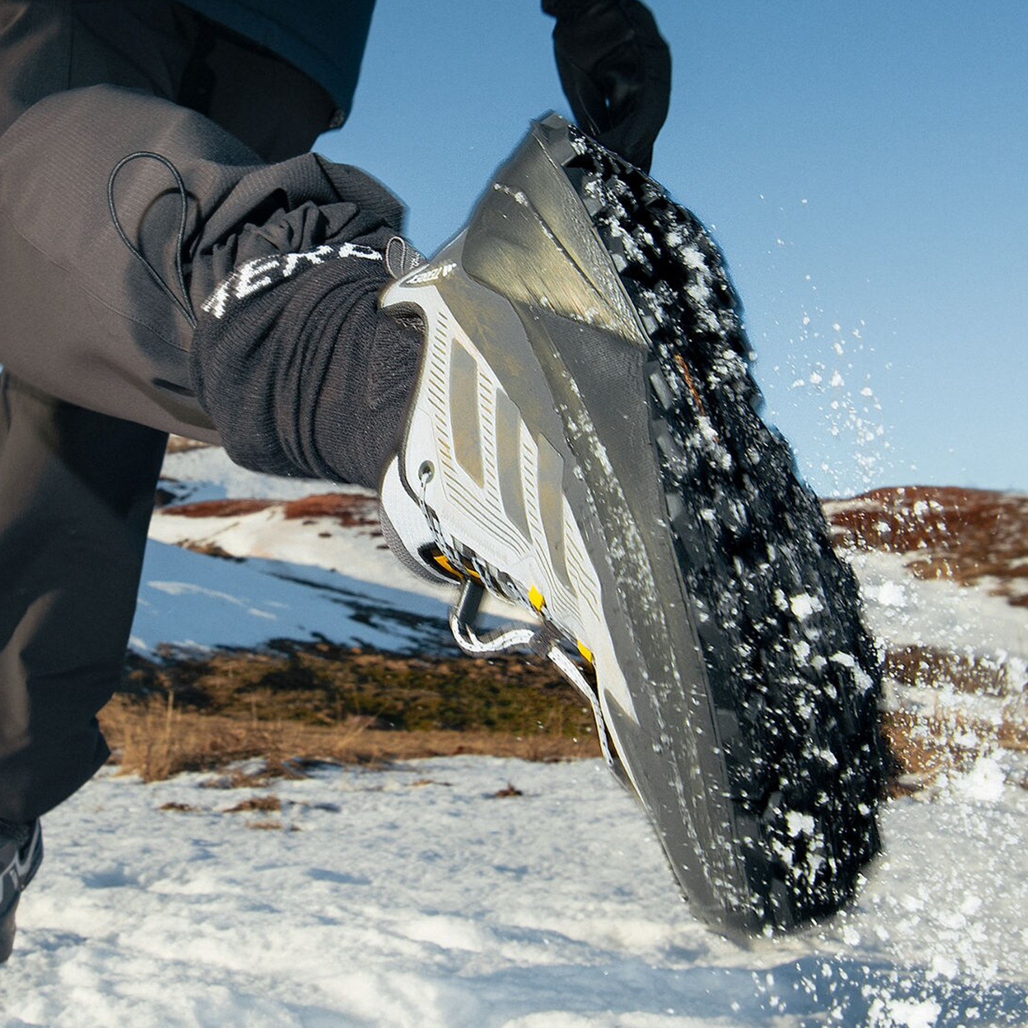 Adidas/阿迪达斯正品当季新款男士耐磨缓震低帮徒步鞋IH5009,淘宝优惠券,粉丝福利购,淘宝优惠卷