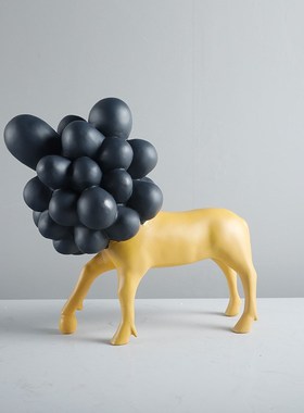 样板间儿童房摆件创意抽象线雕塑艺术人物卡通摆件轻奢高级感小众