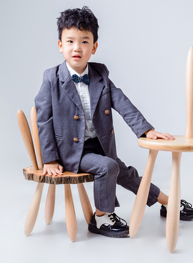 创意木头小板凳儿童可爱坐凳实木换鞋矮凳卡通兔子凳田园风格摆件