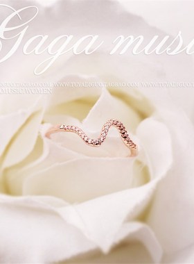 新款 超闪 扭曲线条细巧水晶戒指 钻戒 有小尾戒子 韩国饰品 女