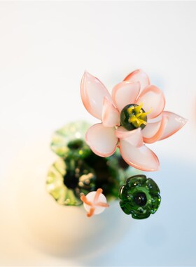 轻奢新中式琉璃荷花书桌创意礼物家居装饰摆件淄博琉璃纯手工小众