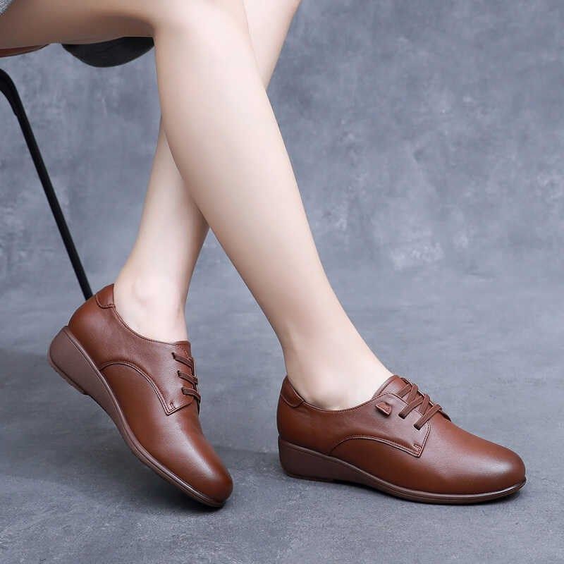 软底妈妈鞋春秋款坡跟深口单鞋中老年人防滑女鞋舒适休闲平底皮鞋,淘宝优惠券,粉丝福利购,淘宝优惠卷