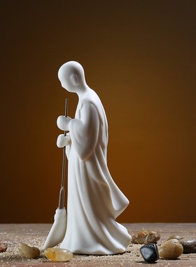 新中式禅意白瓷无相扫地小僧人物摆件创意家居客厅书房软装饰陶瓷