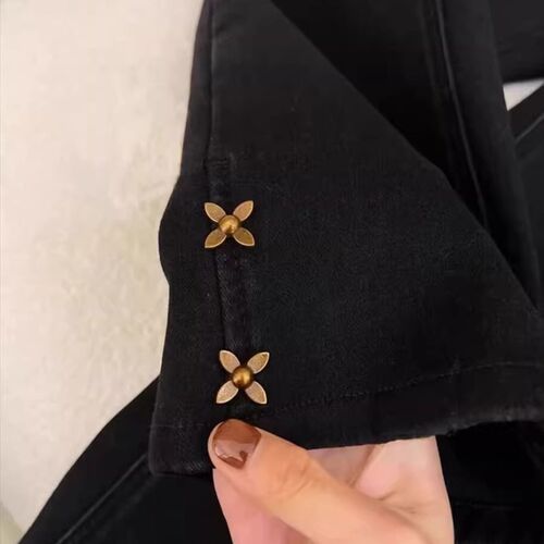 夏季新款黑色直筒牛仔裤女大码显瘦胖mm梨形身材高腰弹力烟管裤子 - 图0