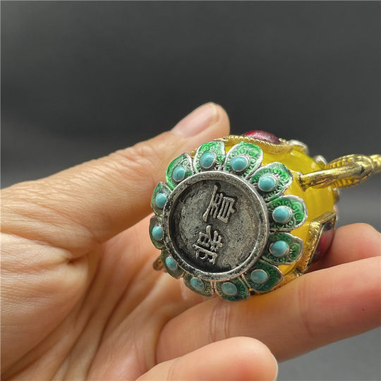 鼻烟壶民间特色工艺礼品纯铜古玩内画老式鼻烟壶双龙客厅装饰摆件