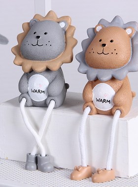 风北欧创意可爱个性吊腿吊脚娃娃房G间家居装饰品卧室内小摆件