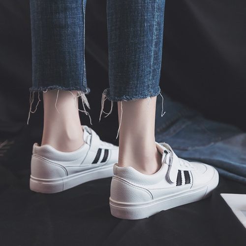 百搭基础小白鞋女2022春季新款韩版港风板鞋子学生平底休闲白鞋女 - 图1