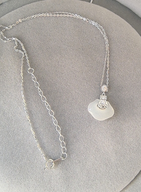 简悦S925通体银玉髓项链女轻奢小众设计感高级锁骨链新款爆款颈链