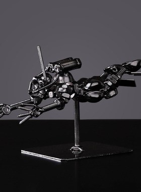 创意铁艺潜水蛙人办公室桌面摆件书房个性工艺品装饰书架摆设礼物