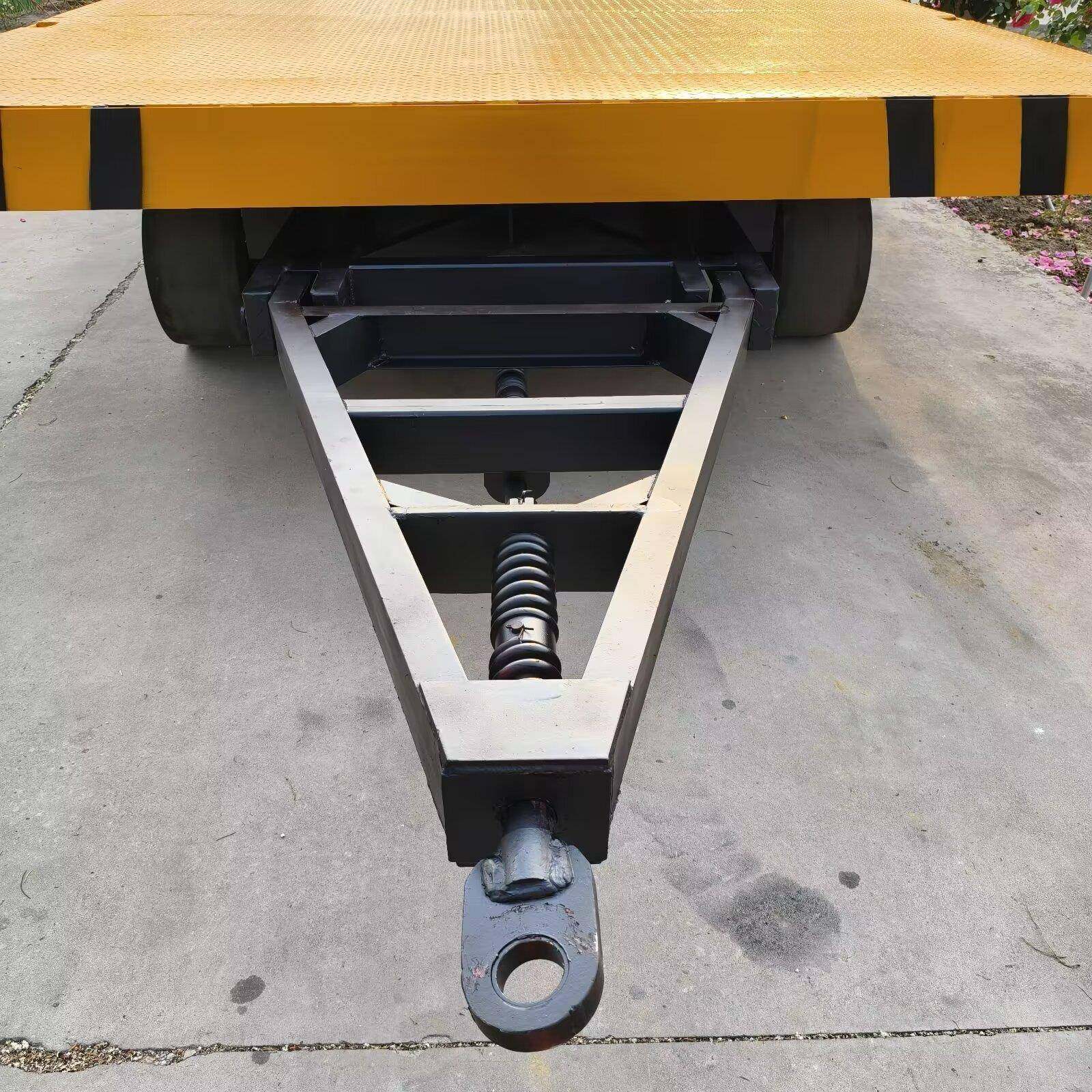 牵引式平板拖车矿车矿石转运运输车港口码头集装箱搬运车结构坚固,淘宝优惠券,粉丝福利购,淘宝优惠卷