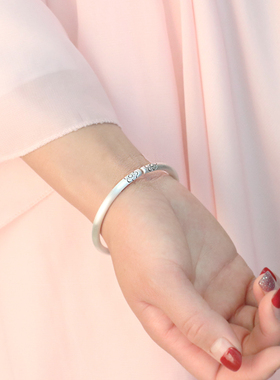 999纯银手工古法银手镯女年轻款简约实心开口刻字镯子送女友妈妈