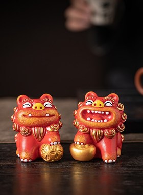 国潮招财风狮爷小摆件可爱元宝绣球一对石狮子博古架客厅桌面装饰