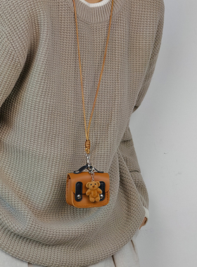 耳机包韩国美拉德皮质棕色小熊包包挂件吊坠项链长款毛衣链编织绳