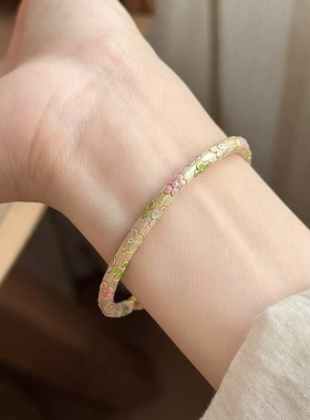 国风新中式珐琅手镯2025新款轻奢气质小众设计高级感宫廷花朵首饰