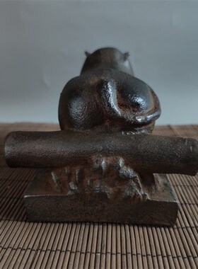 铸铁材质黄河大铁牛民俗怀旧工艺雅居茶社客厅实用收藏