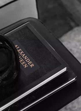 样板间真书建筑档装饰艺术画册客厅书房书架书桌办公道具书