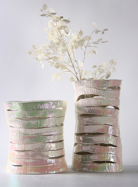 现代简约条状镂空金属色陶瓷花瓶摆件样板间家居酒店客厅卧室饰品