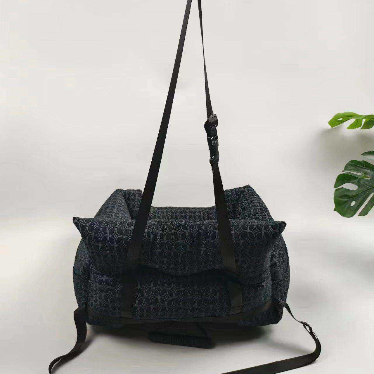 车载物窝垫宠窝车载09狗窝中保暖中小型犬窝猫汽车控座椅宠物垫,淘宝优惠券,粉丝福利购,淘宝优惠卷