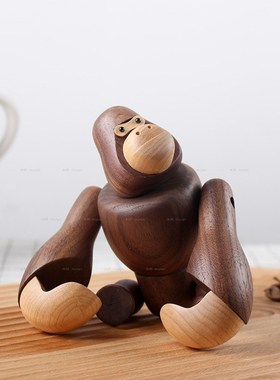 桃风实木猴子工艺品家居装饰大猩猩书房会动手工