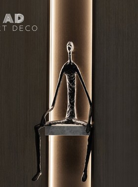 黑色火柴人物大铸铁抽象雕塑坐姿玄关前台样板间现代金属饰品