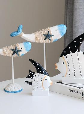 地中海家居饰品蓝白木质对鱼摆件做旧亲嘴鱼桌面电视机柜精致摆设